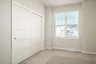 2573 Water Lily Cir, Sun Prairie, WI 53590 - Photo 12