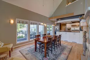 5596 Surrey Ln, Waunakee, WI 53597 - Photo 22