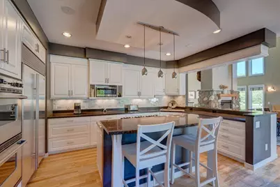 5596 Surrey Lane, Waunakee, WI 53597 - Photo 12