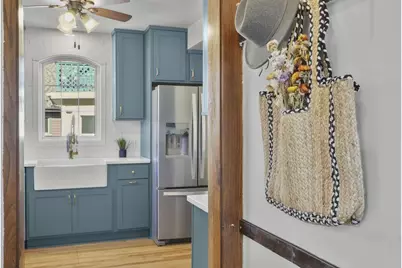 2418 Bashford Avenue, Madison, WI 53704 - Photo 4