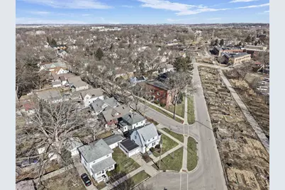 2418 Bashford Avenue, Madison, WI 53704 - Photo 44