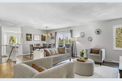 5564 Colleen Circle, Fitchburg, WI 53711 - Photo 4