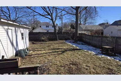 1215 Lincoln Avenue, Beloit, WI 53511 - Photo 12