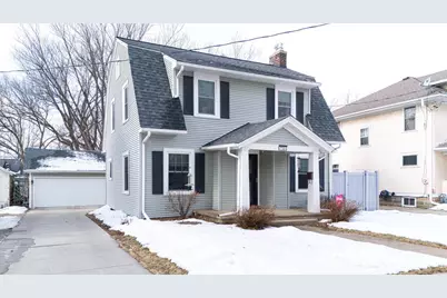 733 Eisenhower Avenue, Janesville, WI 53545 - Photo 2