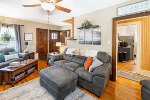 733 Eisenhower Ave, Janesville, WI 53545 - Photo 8