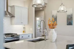 4754 Sunset Ridge Dr, Middleton, WI 53562 - Photo 12