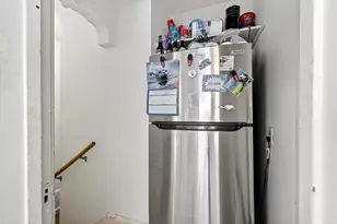 308 S Brooks St, Madison, WI 53715 - Photo 12