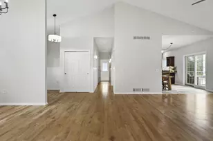 1232 Dartmouth Dr, Waunakee, WI 53597 - Photo 12