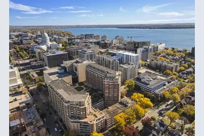360 W Washington Avenue #901, Madison, WI 53703 - Photo 28