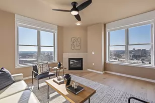 360 W Washington Ave, Madison, WI 53703 - Photo 4