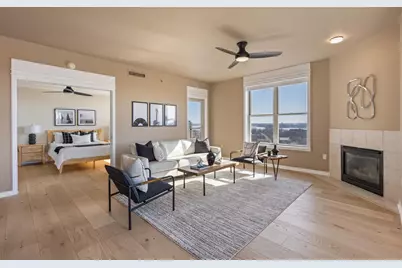 360 W Washington Avenue #901, Madison, WI 53703 - Photo 2