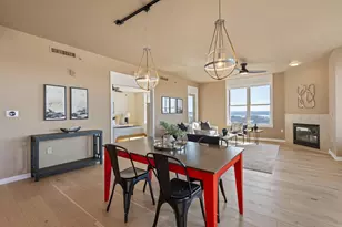 360 W Washington Ave, Madison, WI 53703 - Photo 10