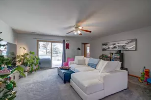 2954-2960 Kentville Dr, Sun Prairie, WI 53590 - Photo 14