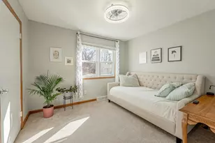 906 Chicory Way, Sun Prairie, WI 53590 - Photo 14