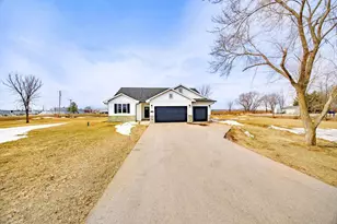 6554 S Krueger Dr, Beloit, WI 53511 - Photo 2