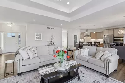 6682 Morning Dew Lane Lane, Sun Prairie, WI 53590 - Photo 4