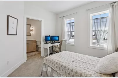 6682 Morning Dew Lane Lane, Sun Prairie, WI 53590 - Photo 14