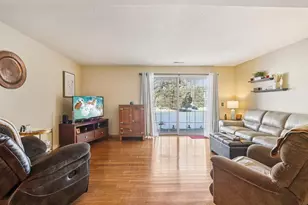 273 Kearney Way, Waunakee, WI 53597 - Photo 6