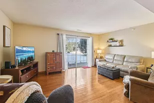 273 Kearney Way, Waunakee, WI 53597 - Photo 4