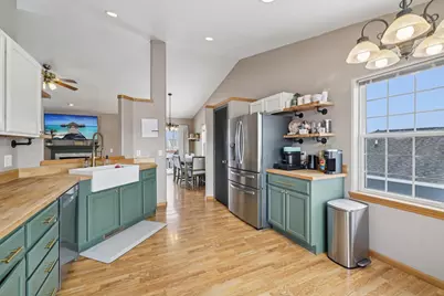 315 Valley View Drive, Rio, WI 53960 - Photo 20