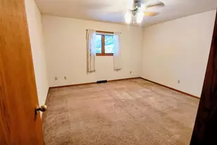 321 N Vincennes St, Adams, WI 53910 - Photo 14