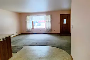 321 N Vincennes St, Adams, WI 53910 - Photo 4