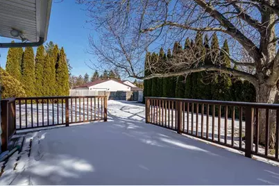 2449 W Forest Avenue, Beloit, WI 53511 - Photo 44