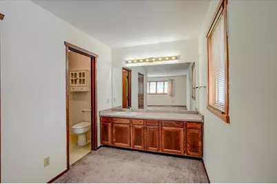 5654 Pennwall Street, Fitchburg, WI 53711 - Photo 38