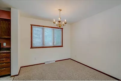 5654 Pennwall Street, Fitchburg, WI 53711 - Photo 10