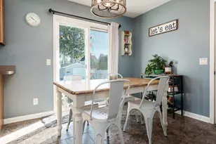 403 Hart Dr, Clinton, WI 53525 - Photo 8