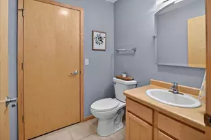 8274 Starr Grass Dr, Madison, WI 53719 - Photo 14