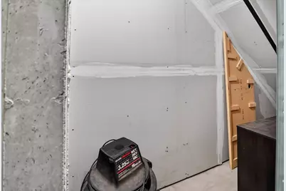 8274 Starr Grass Drive, Madison, WI 53719 - Photo 28