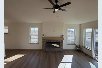 5825 Bridle Way, Madison, WI 53718 - Photo 8