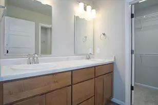 2175 Autumn Lake Parkway, Madison, WI 53718 - Photo 10