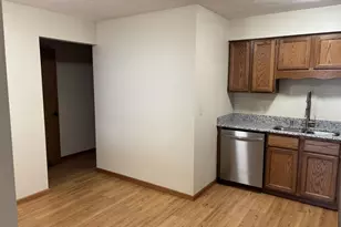 1424 Dayton Dr, Janesville, WI 53545 - Photo 10
