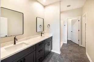 2050 Arbor Ridge Way, Janesville, WI 53548 - Photo 18