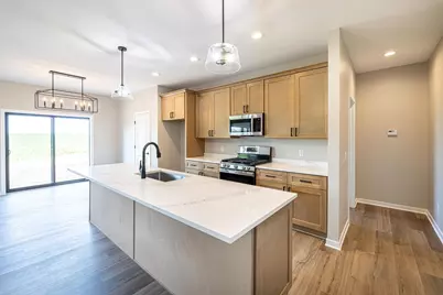 2050 Arbor Ridge Way, Janesville, WI 53548 - Photo 14