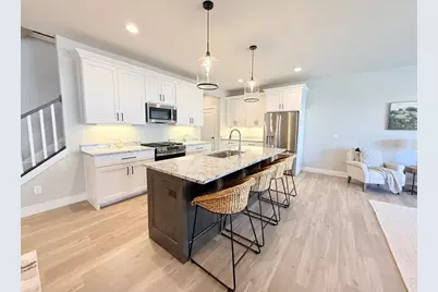 4719 Bellflower Drive, DeForest, WI 53532 - Photo 8