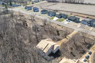 2355 Pow Wow Trail, Beloit, WI 53511 - Photo 6