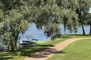 280 N Campbell Rd, Oshkosh, WI 54902 - Photo 4