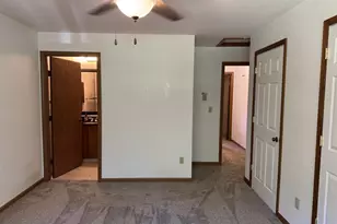 280 N Campbell Rd, Oshkosh, WI 54902 - Photo 12