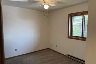 280 N Campbell Rd, Oshkosh, WI 54902 - Photo 14