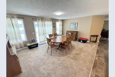N114W20932 Briarwood Lane, Germantown, WI 53022 - Photo 6