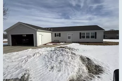 N114W20932 Briarwood Lane, Germantown, WI 53022 - Photo 2