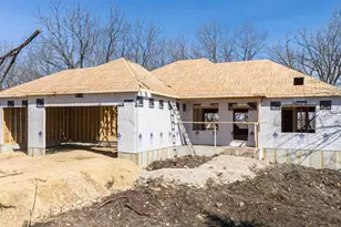 2365 Pow Wow Trail, Beloit, WI 53511 - Photo 2