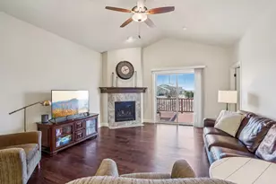 6795 Village Walk Ln, DeForest, WI 53532 - Photo 4