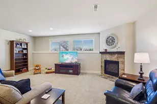 6795 Village Walk Ln, DeForest, WI 53532 - Photo 30