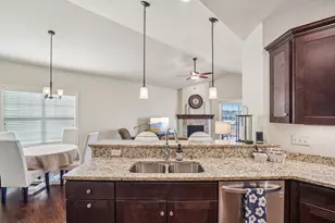 6795 Village Walk Ln, DeForest, WI 53532 - Photo 28