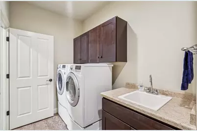 6795 Village Walk Lane, DeForest, WI 53532 - Photo 36