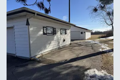 W10035 Highway 82, Elroy, WI 53929 - Photo 40